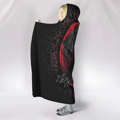 Coral Fleece Viking Huginn & Muninn Hooded Blanket – 3D Printed Cozy Poncho for Adults & Kids