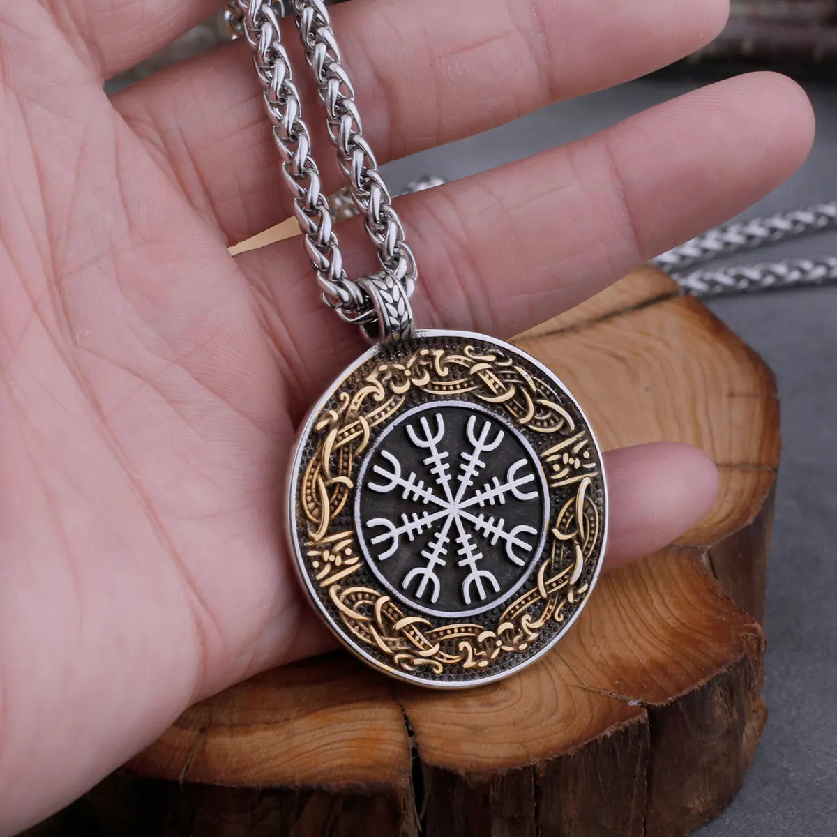 Viking Vegvisir Compass Pendant