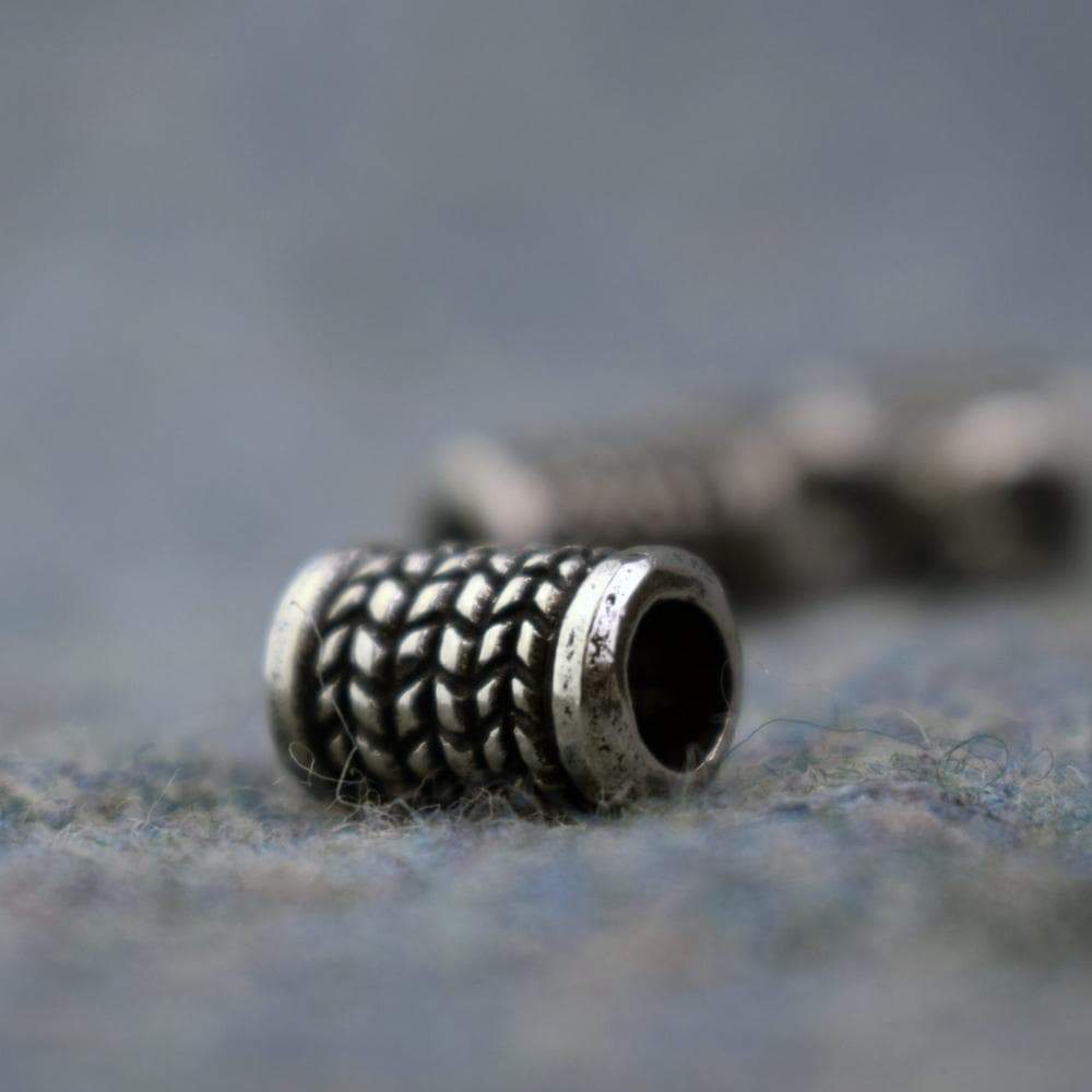 TWIN PACK HERRINGBONE PATTERN PEWTER BEARD BEAD