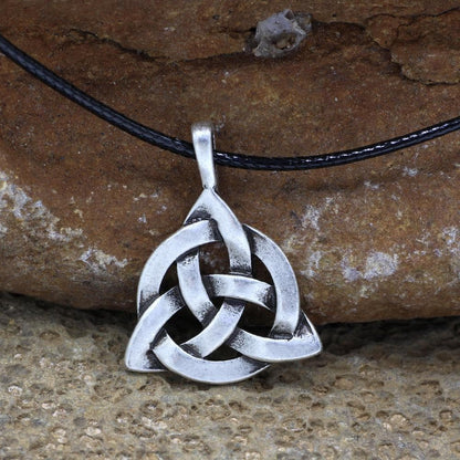 Celtic Triquetra Celtic Pendant Necklace Ancient Treasures Ancientreasures Viking Odin Thor Mjolnir Celtic Ancient Egypt Norse Norse Mythology