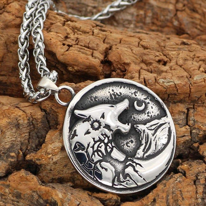 Pendant Necklaces Men Viking Stainless steel Wolf Yggdrasil Raven Helm Of Awe Wolf Necklace with Valknut gift bag|Pendant Necklaces| Ancient Treasures Ancientreasures Viking Odin Thor Mjolnir Celtic Ancient Egypt Norse Norse Mythology