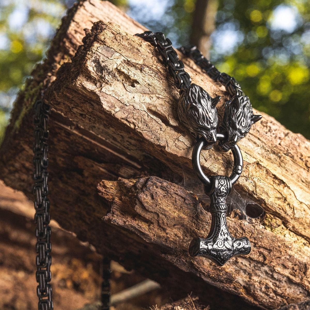 Pendants & Necklaces Stainless Steel Wolf King Chain with Mjolnir - Black Ancient Treasures Ancientreasures Viking Odin Thor Mjolnir Celtic Ancient Egypt Norse Norse Mythology