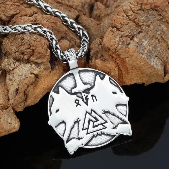 Vikings And Nordic Metal Chain / Medium Viking Nordic Geri and Freki Odin’s Wolves Neckalce